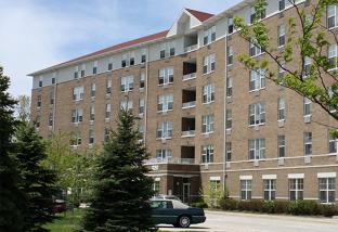 Lakewood Tower apartments in Lake Villa, IL